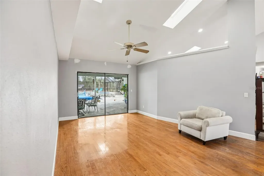 4504 Deer Park Place Brandon FL 33511