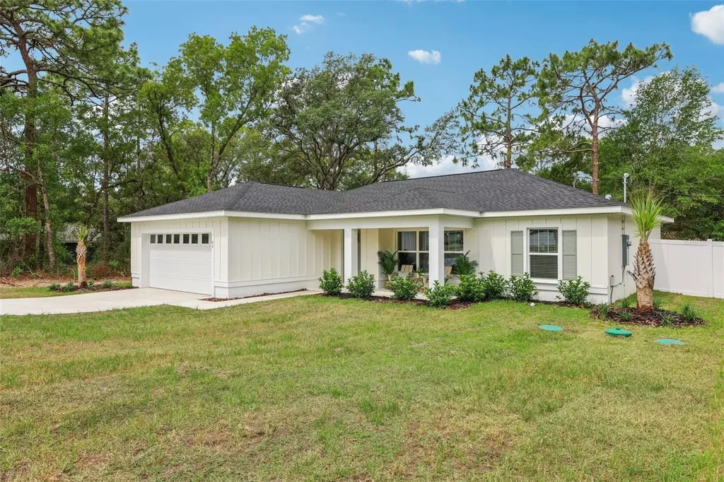 411 W Eridani Court Citrus Springs FL 34434