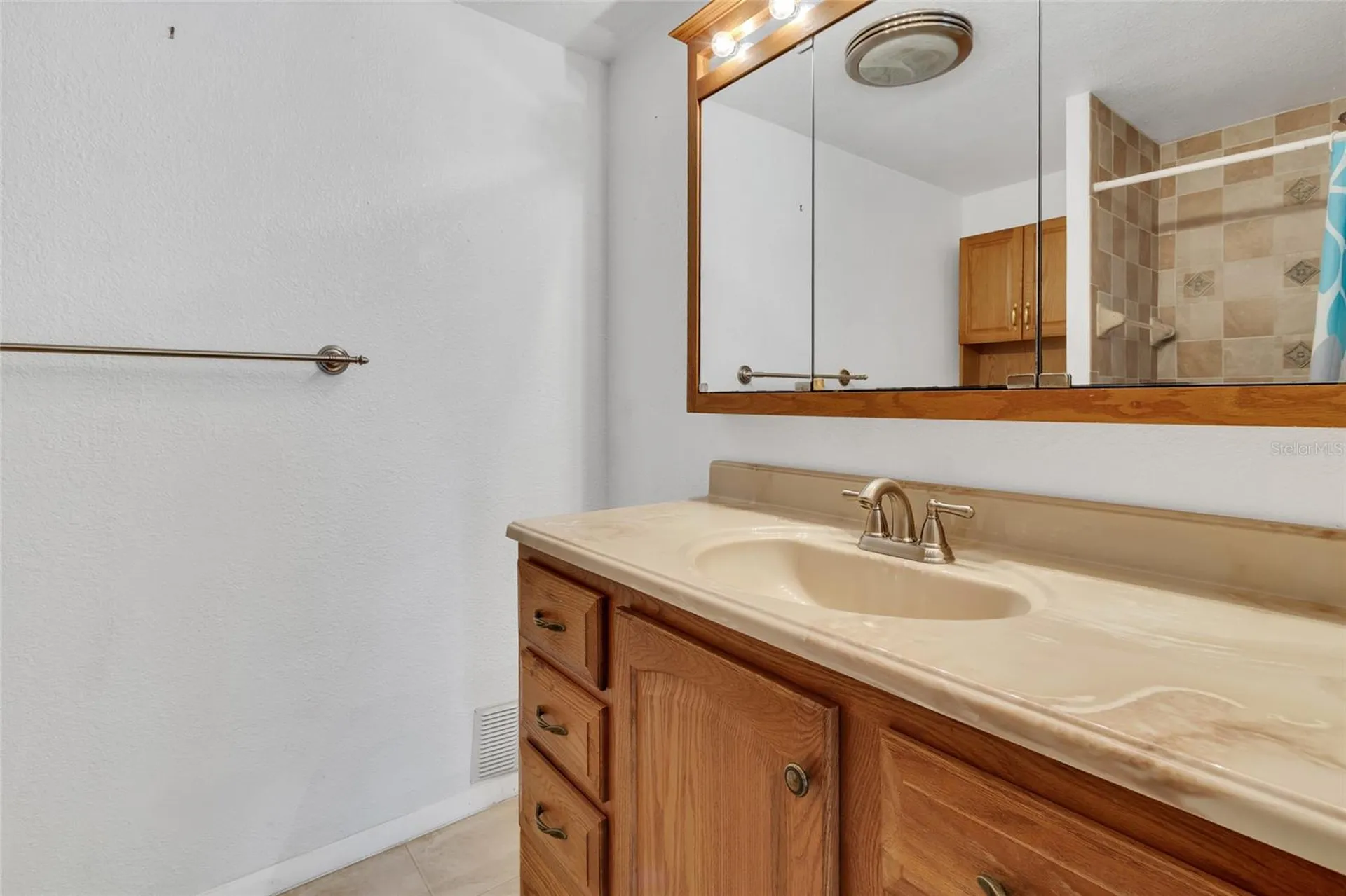 12302 Quail Run Row Hudson FL 34667
