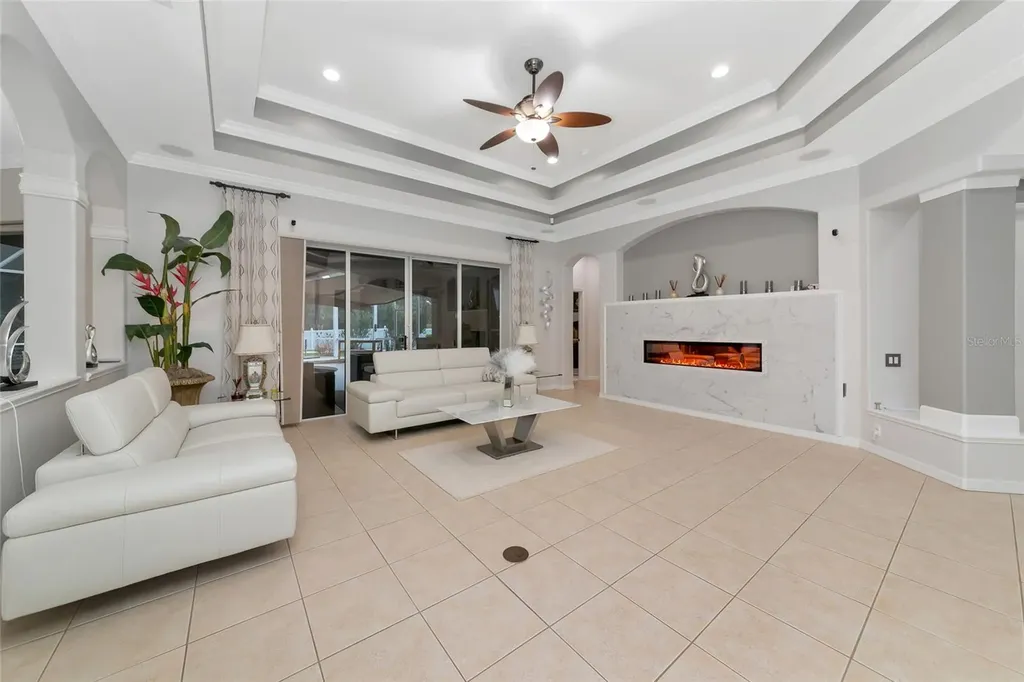 405 Petrel Trail Bradenton FL 34212