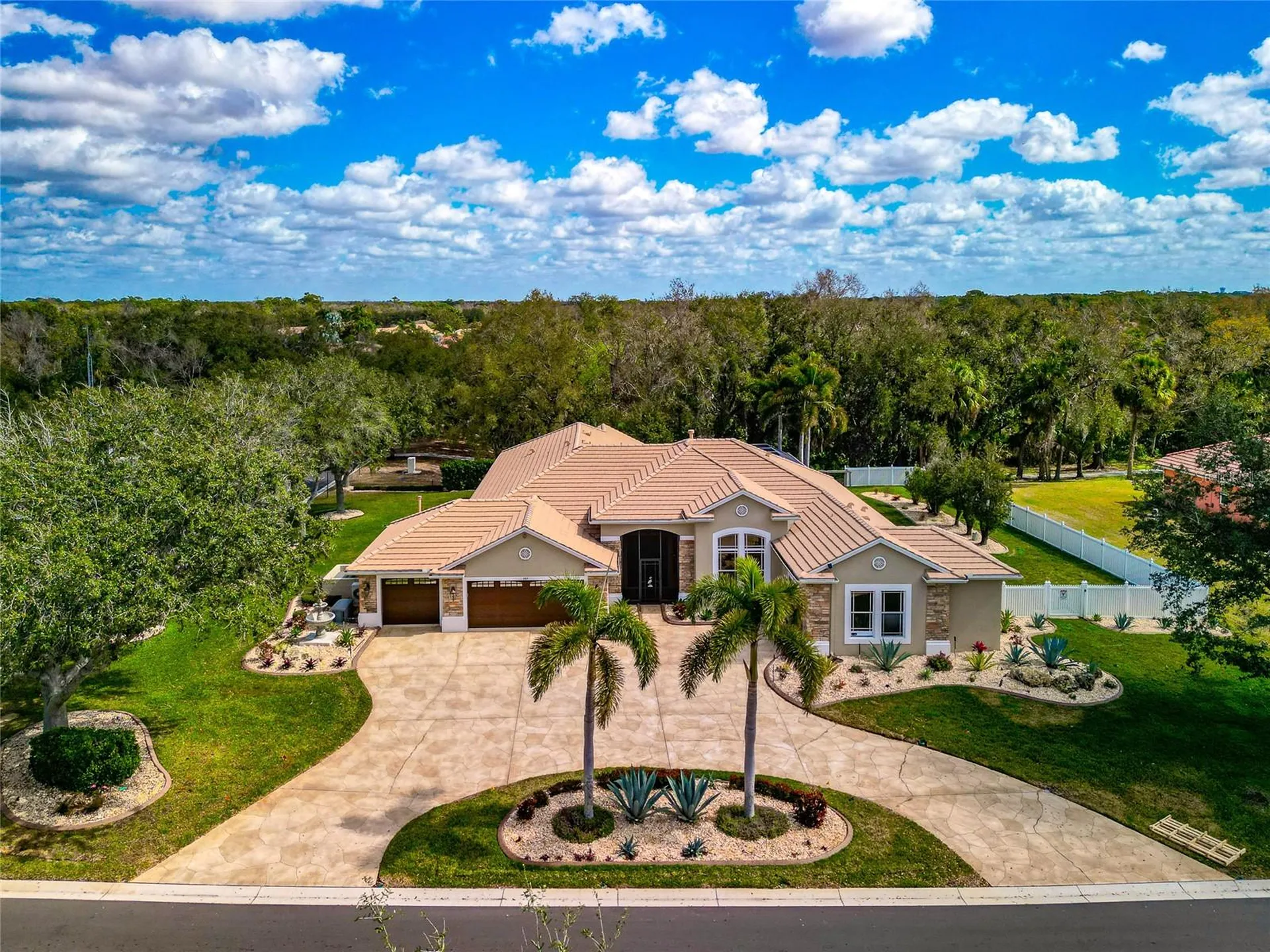 405 Petrel Trail Bradenton FL 34212
