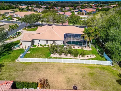 405 Petrel Trail Bradenton FL 34212