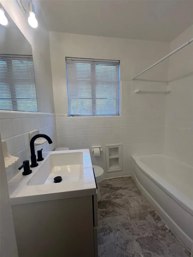 5353 N Orange Blossom Trail Mount Dora FL 32757