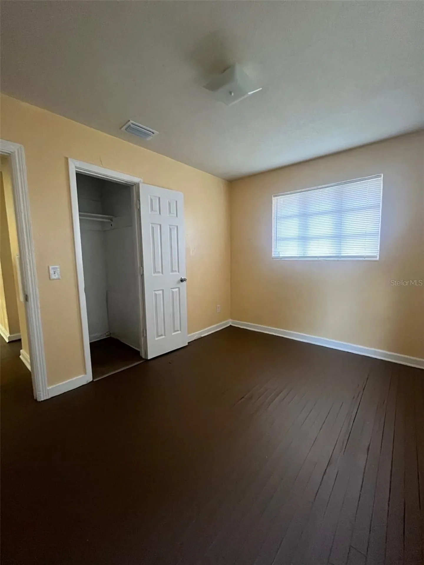5353 N Orange Blossom Trail Mount Dora FL 32757