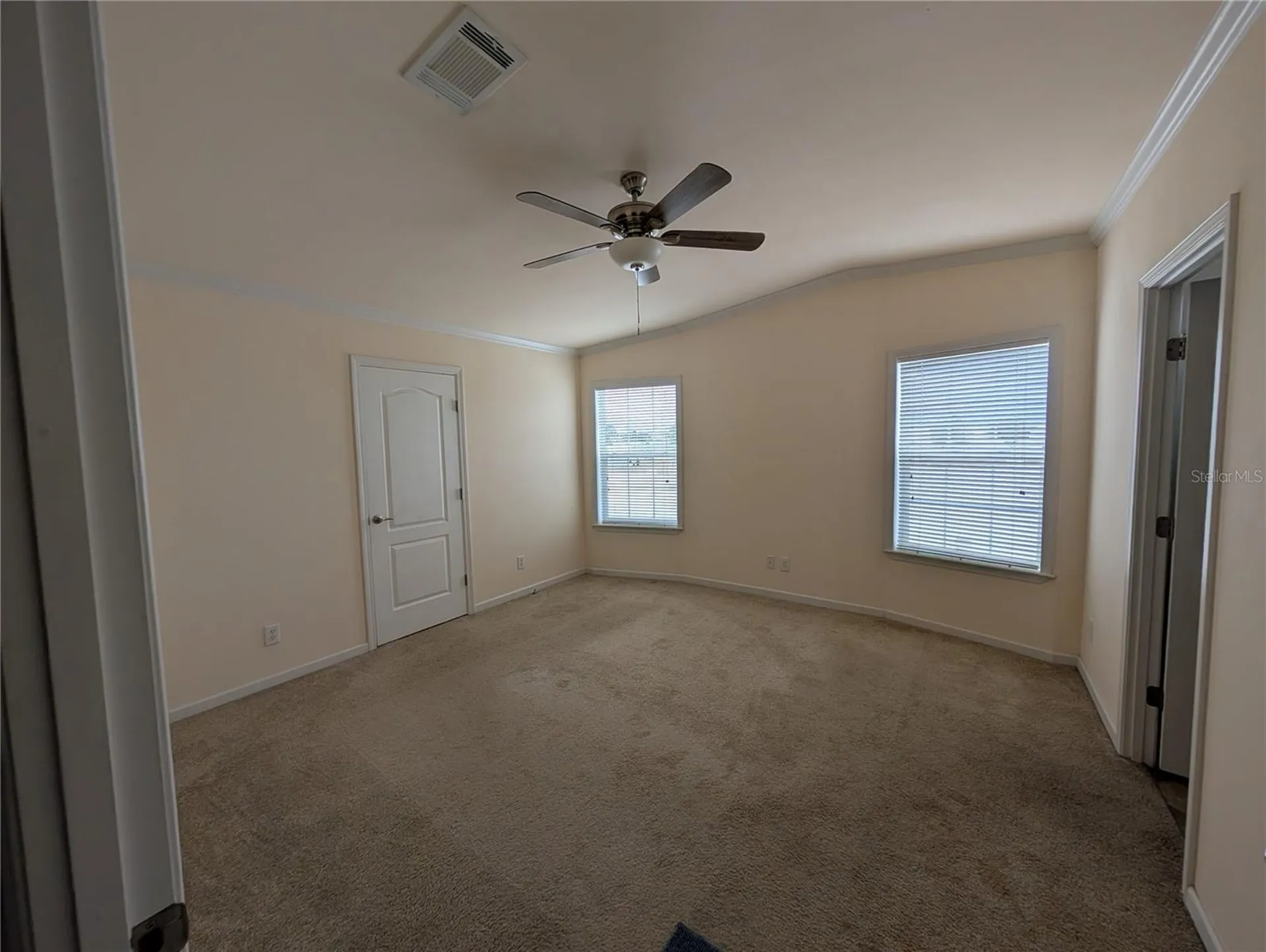 9101 Fairway Loop Dade City FL 33525