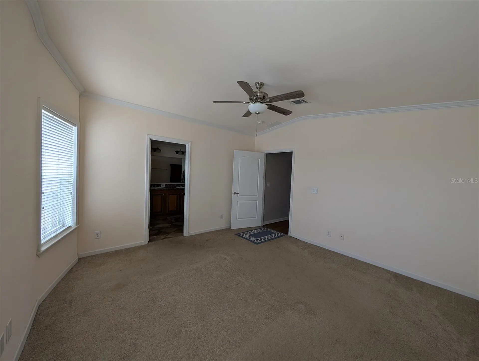 9101 Fairway Loop Dade City FL 33525
