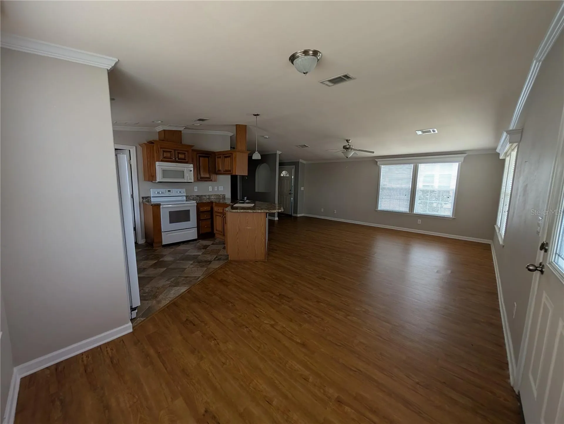 9101 Fairway Loop Dade City FL 33525