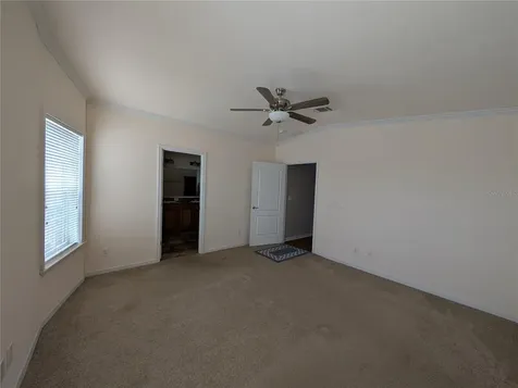 9101 Fairway Loop Dade City FL 33525