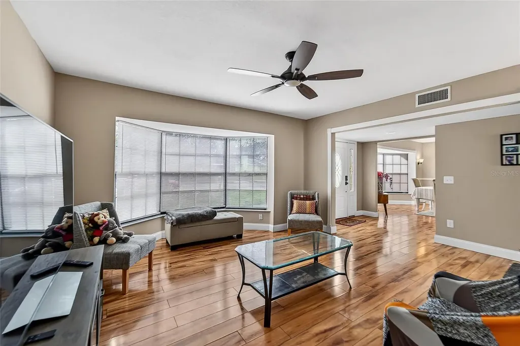 206 Bayfield Drive Brandon FL 33511