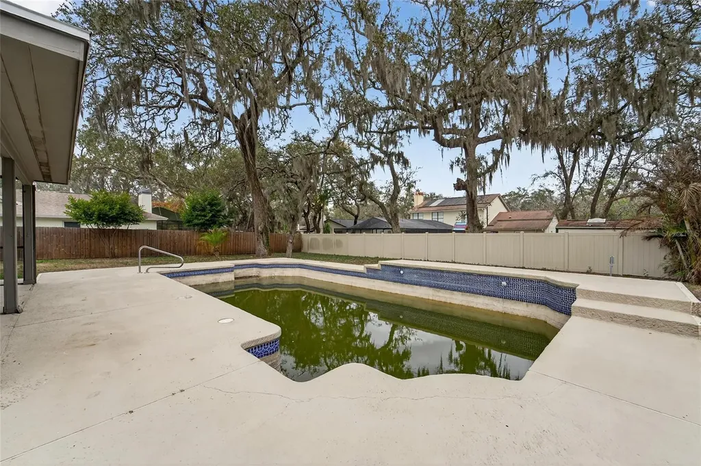 206 Bayfield Drive Brandon FL 33511