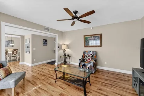 206 Bayfield Drive Brandon FL 33511