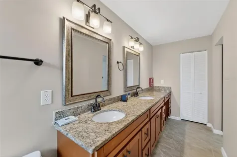 206 Bayfield Drive Brandon FL 33511