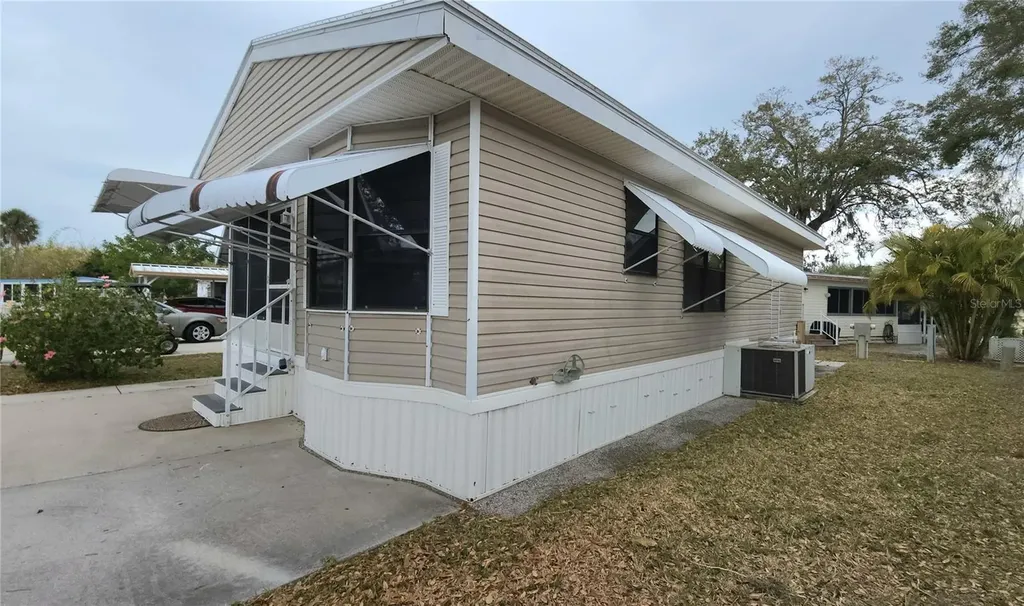 3275 26th Avenue E Bradenton FL 34208