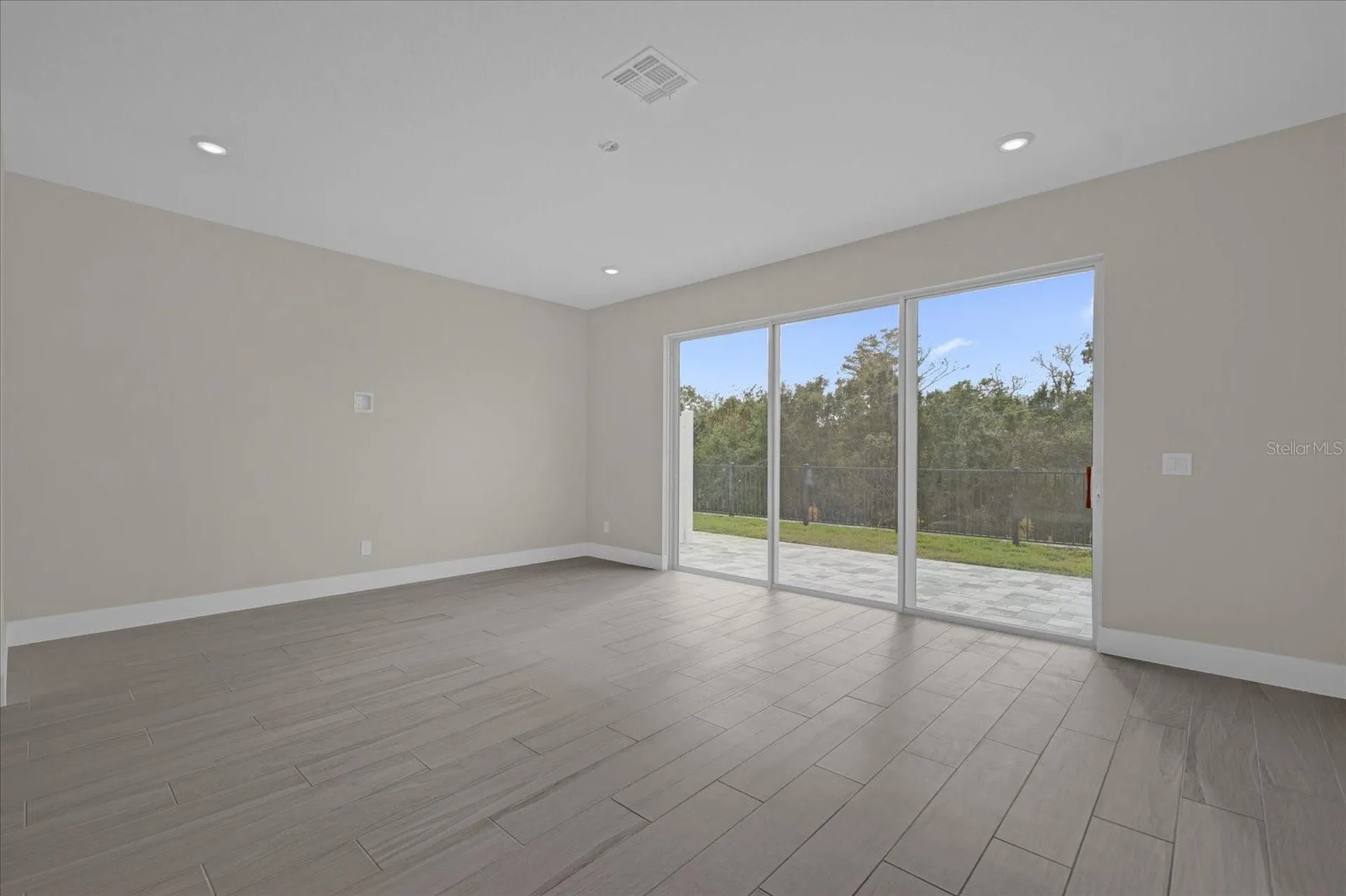 7838 Spectrum Drive Kissimmee FL 34747