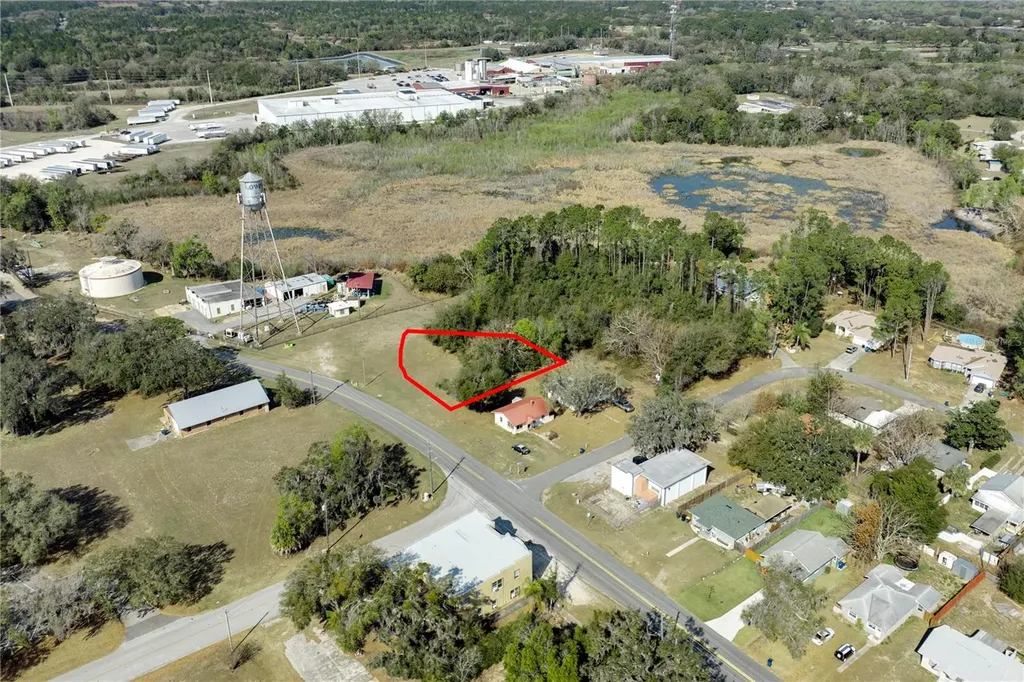 W Central Avenue Howey In The Hills FL 34737
