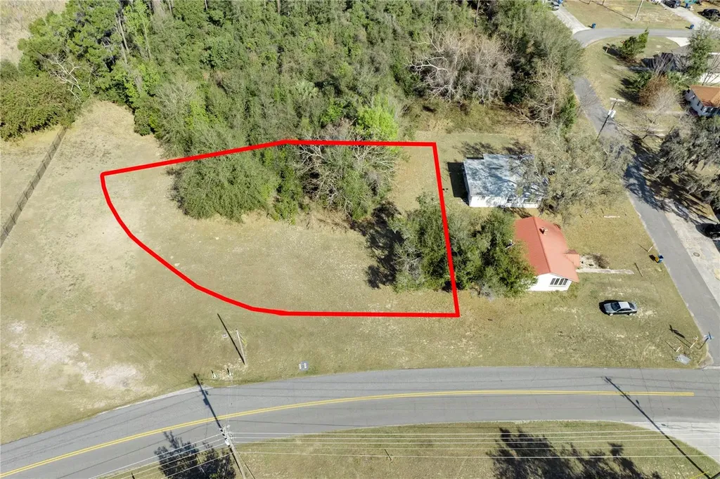 W Central Avenue Howey In The Hills FL 34737