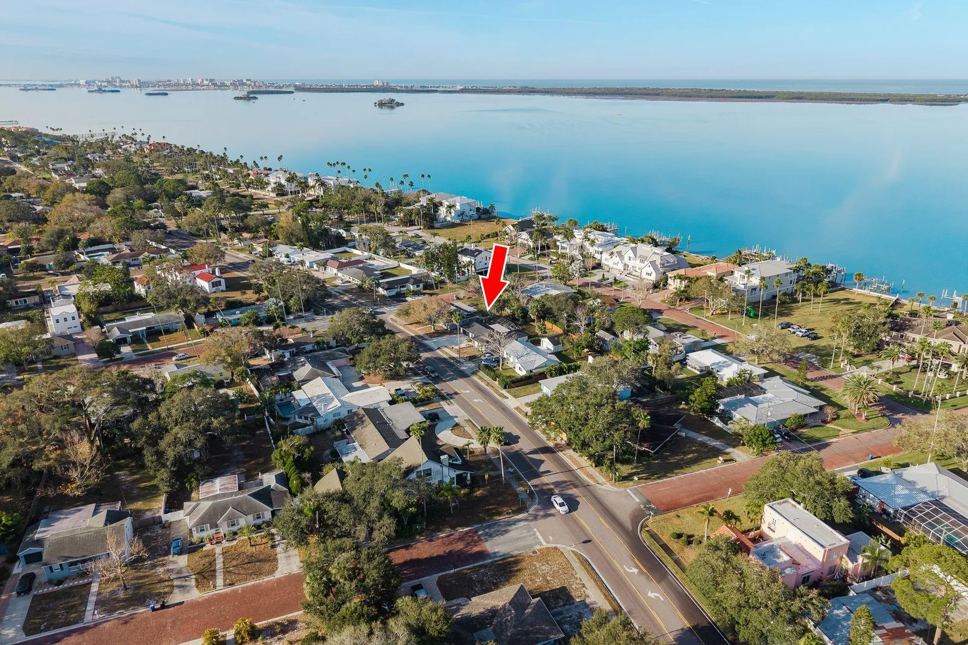 1762 Bayshore Boulevard Dunedin FL 34698