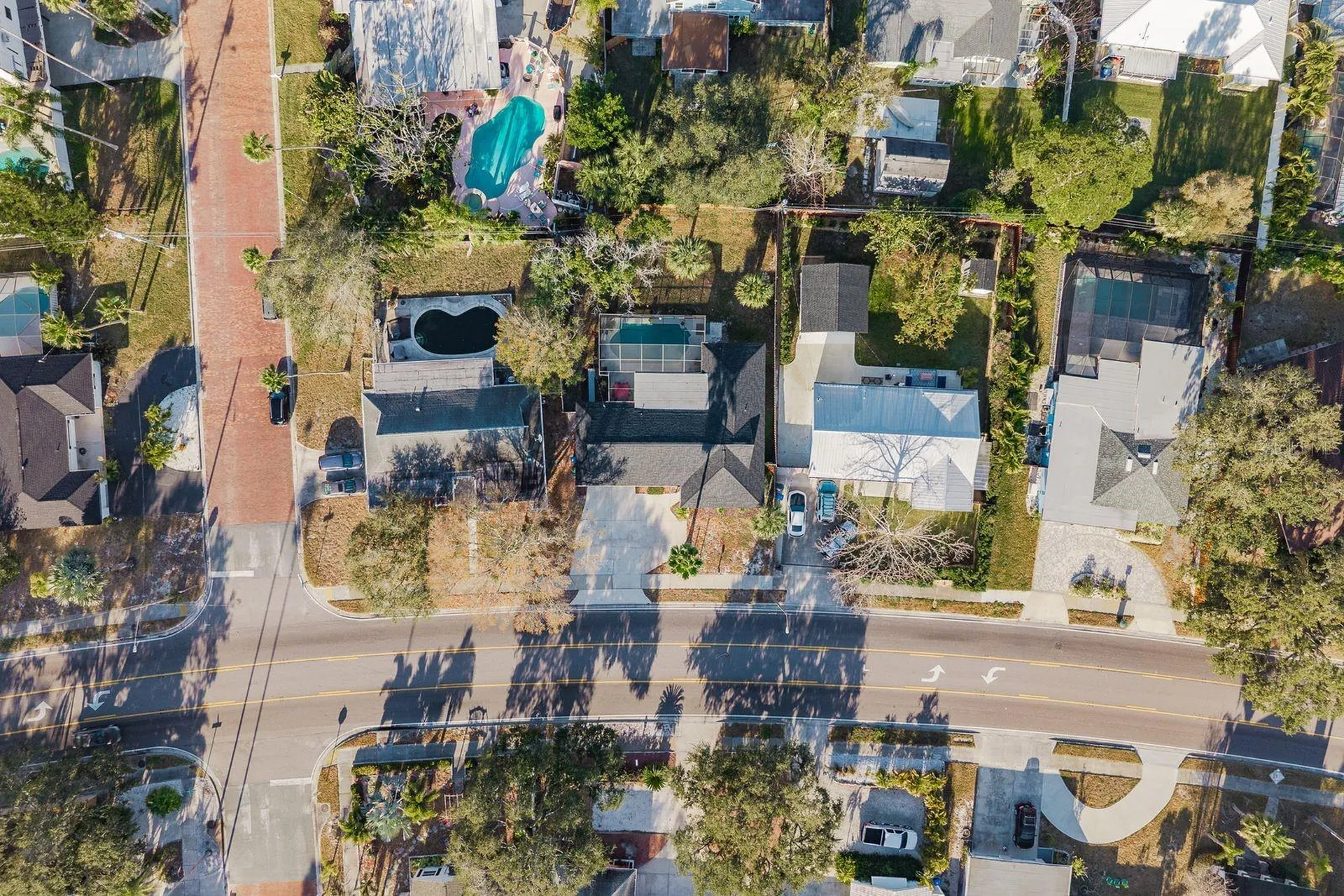 1762 Bayshore Boulevard Dunedin FL 34698