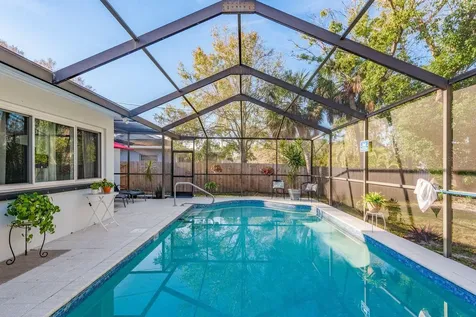 1762 Bayshore Boulevard Dunedin FL 34698