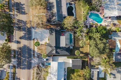 1762 Bayshore Boulevard Dunedin FL 34698