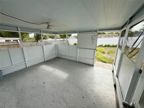 1216 Grantwood Avenue Clearwater FL 33759