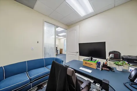 5605 Marquesas Circle Sarasota FL 34233