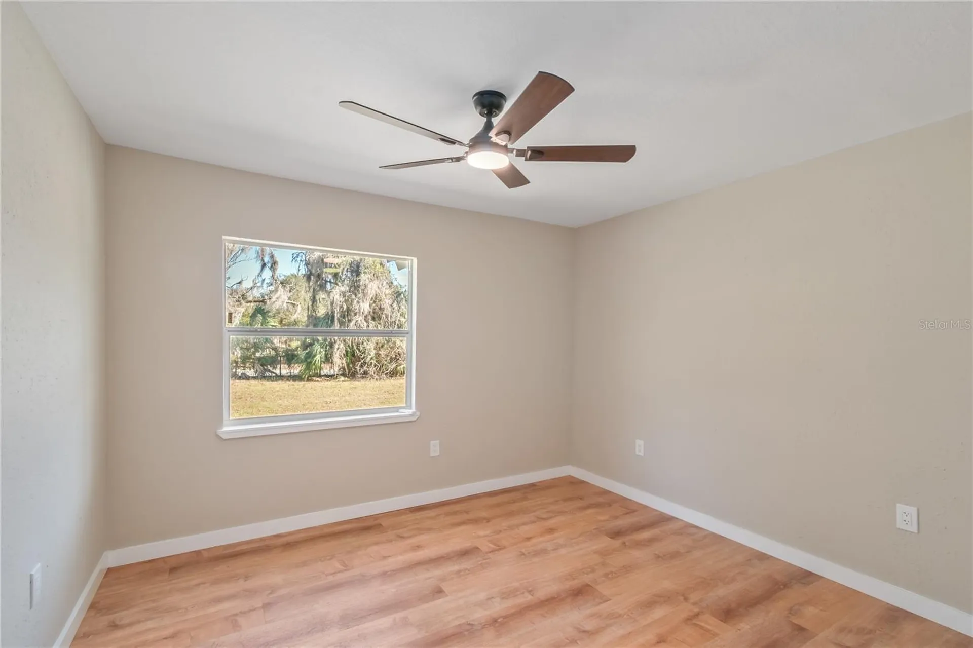 983 S County Road 21 Hawthorne FL 32640