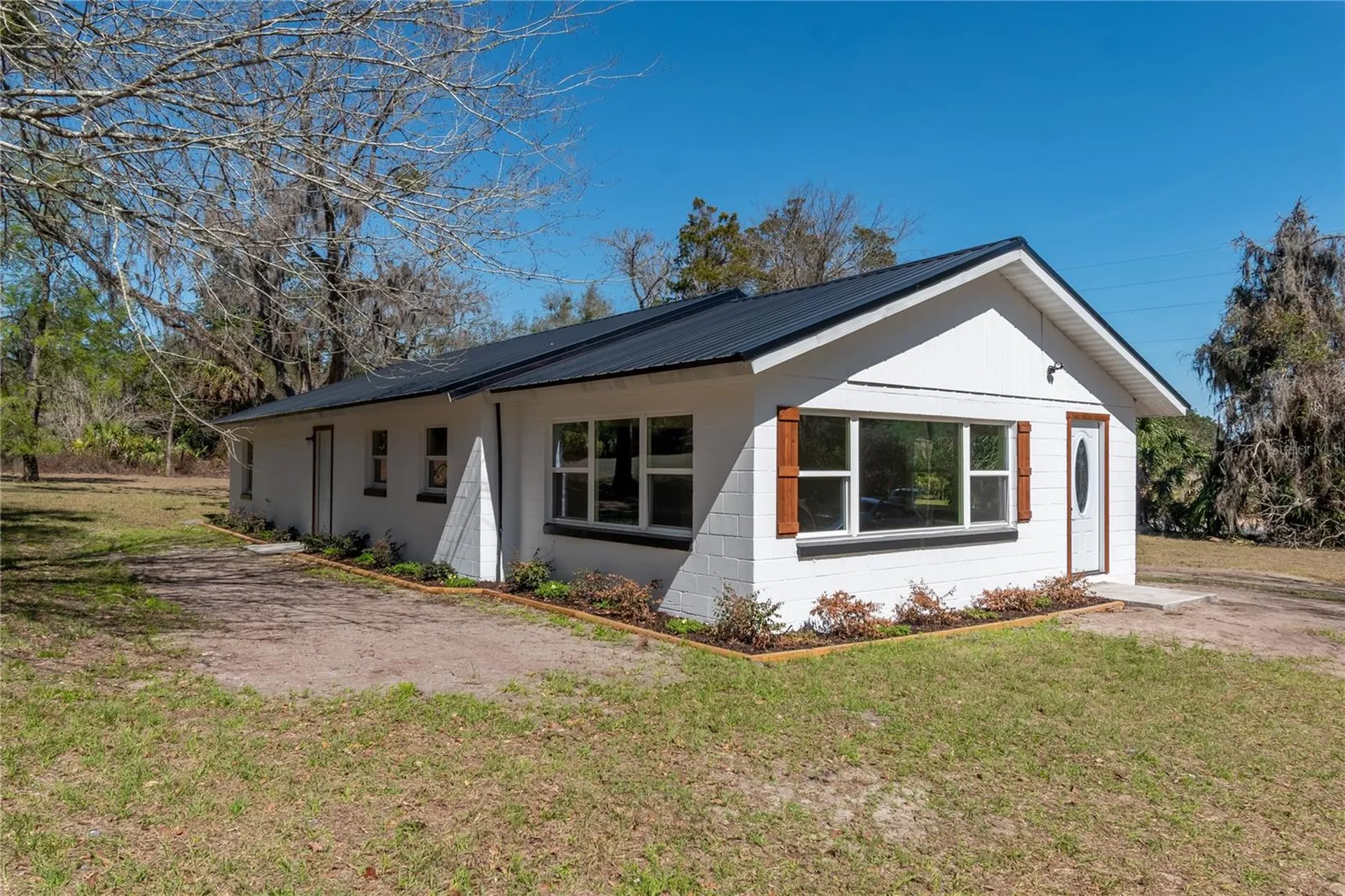 983 S County Road 21 Hawthorne FL 32640