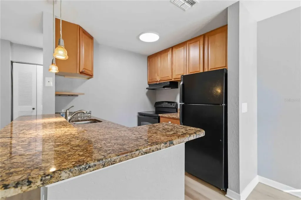 850 S Tamiami Trail Sarasota FL 34236