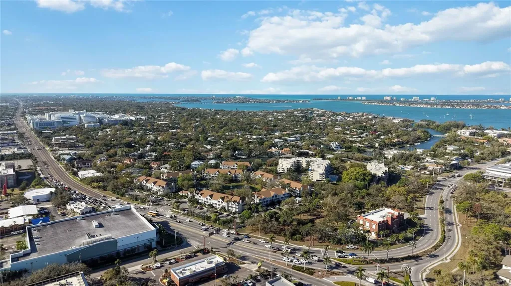 850 S Tamiami Trail Sarasota FL 34236