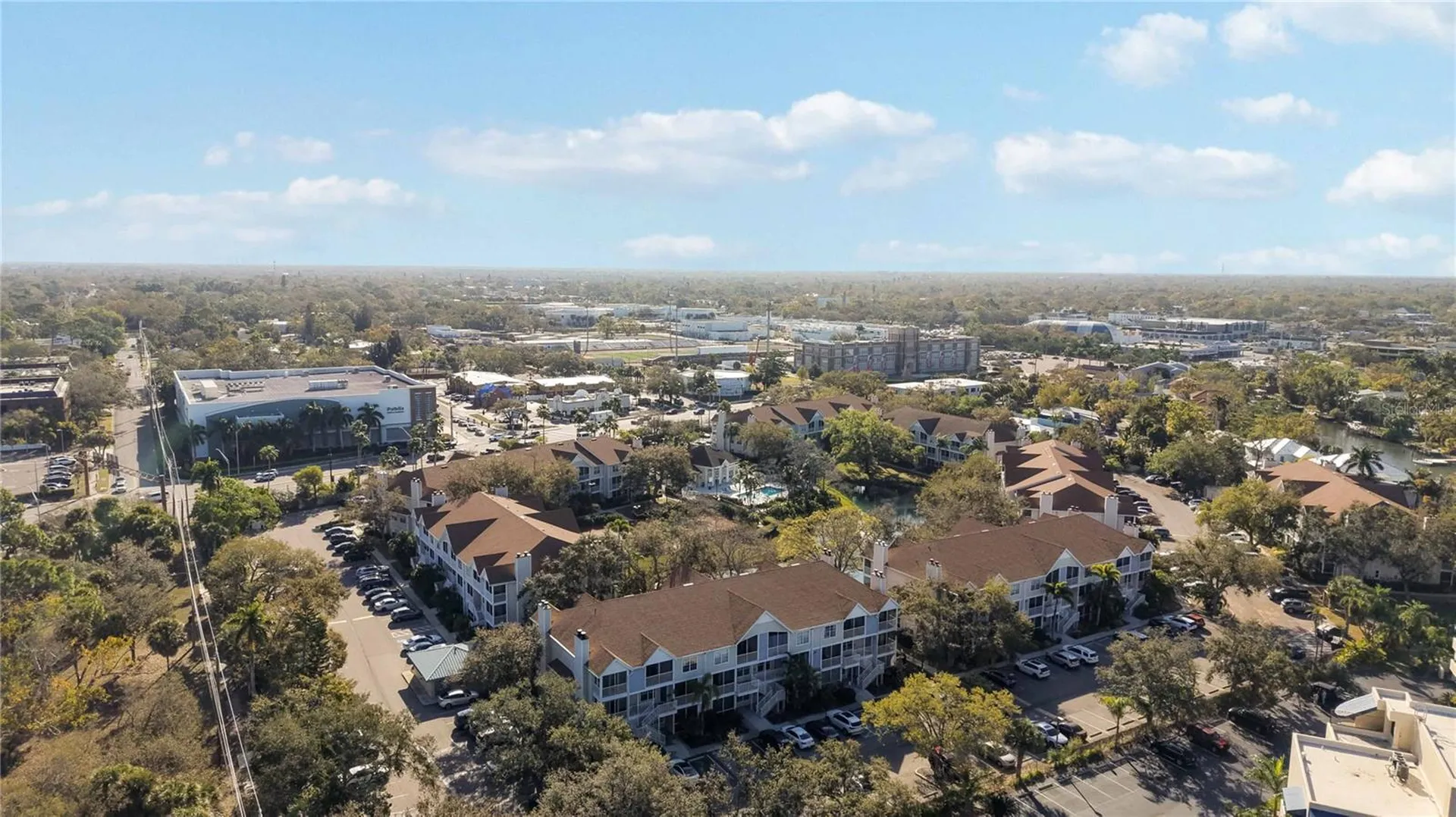850 S Tamiami Trail Sarasota FL 34236