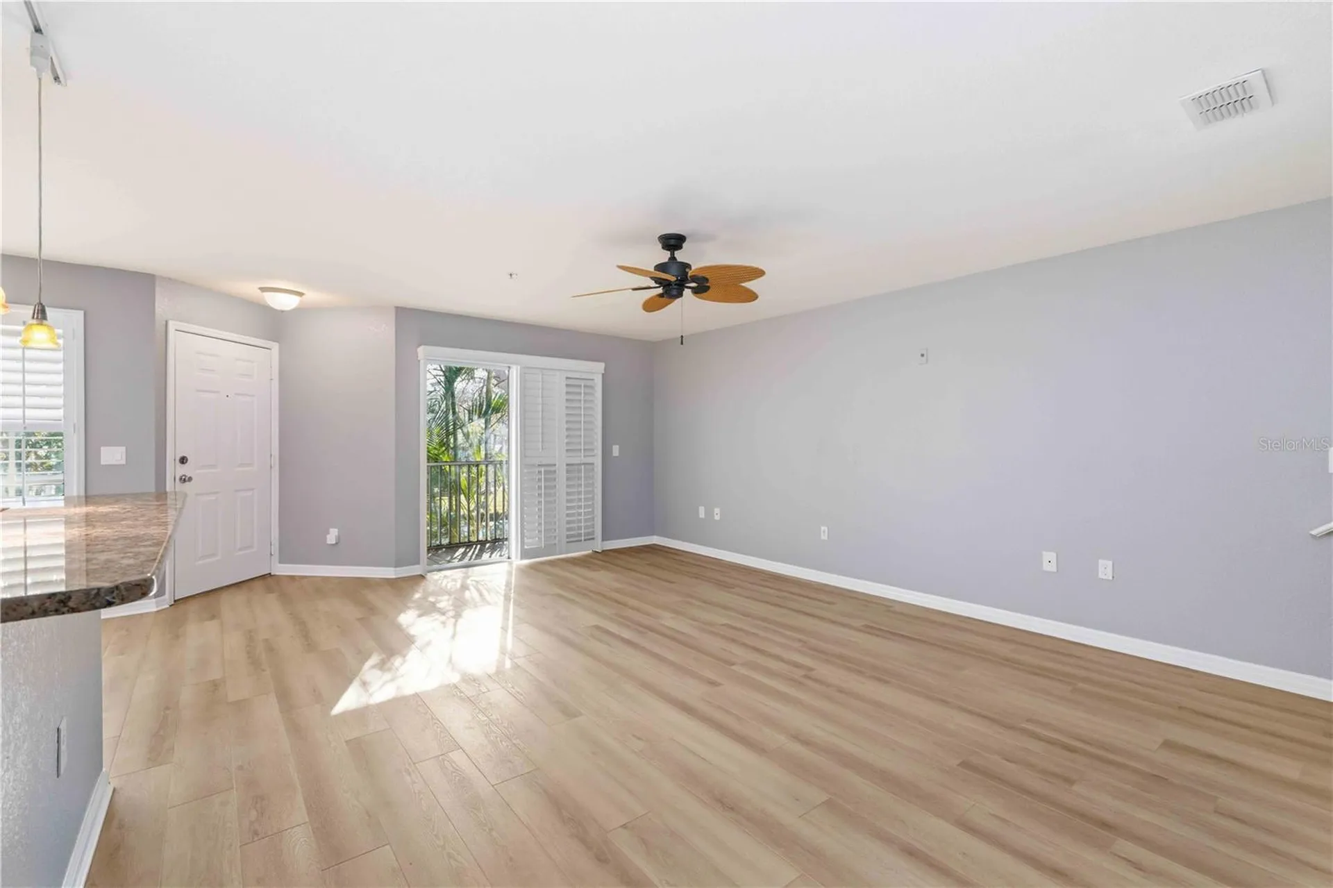 850 S Tamiami Trail Sarasota FL 34236
