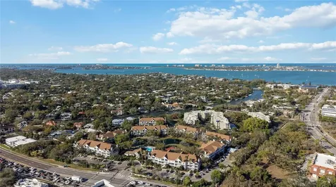 850 S Tamiami Trail Sarasota FL 34236
