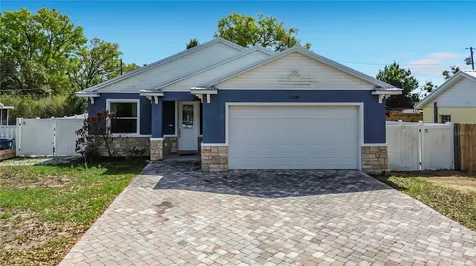 1230 Bryn Mawr Avenue Lake Wales FL 33853