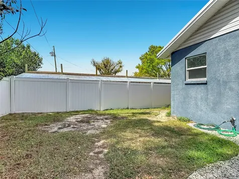 1230 Bryn Mawr Avenue Lake Wales FL 33853