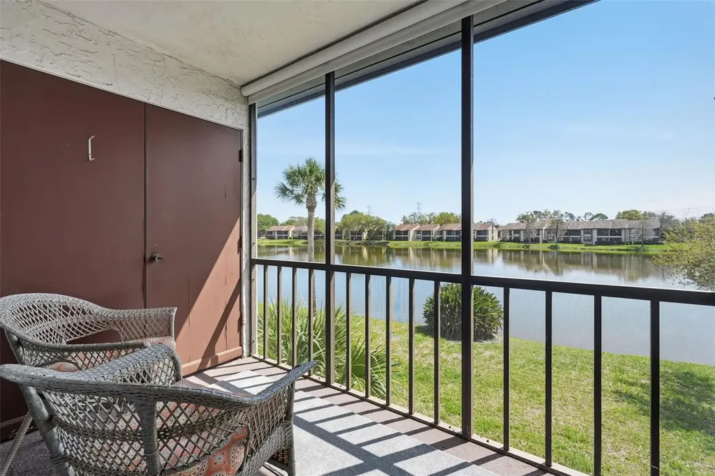 240 Cypress Lane Oldsmar FL 34677