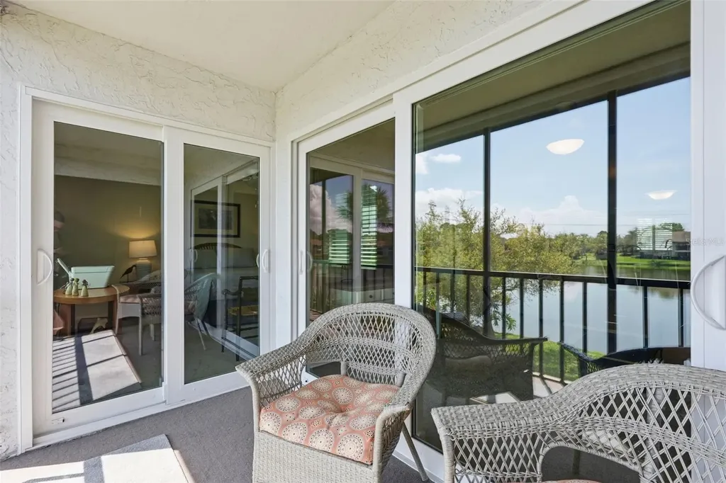 240 Cypress Lane Oldsmar FL 34677