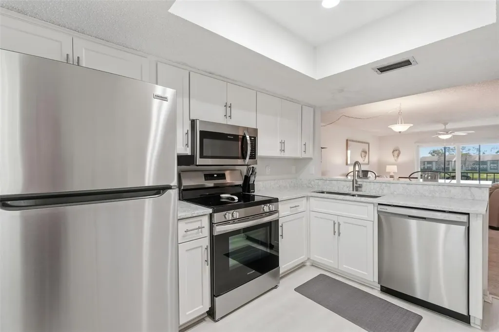 240 Cypress Lane Oldsmar FL 34677