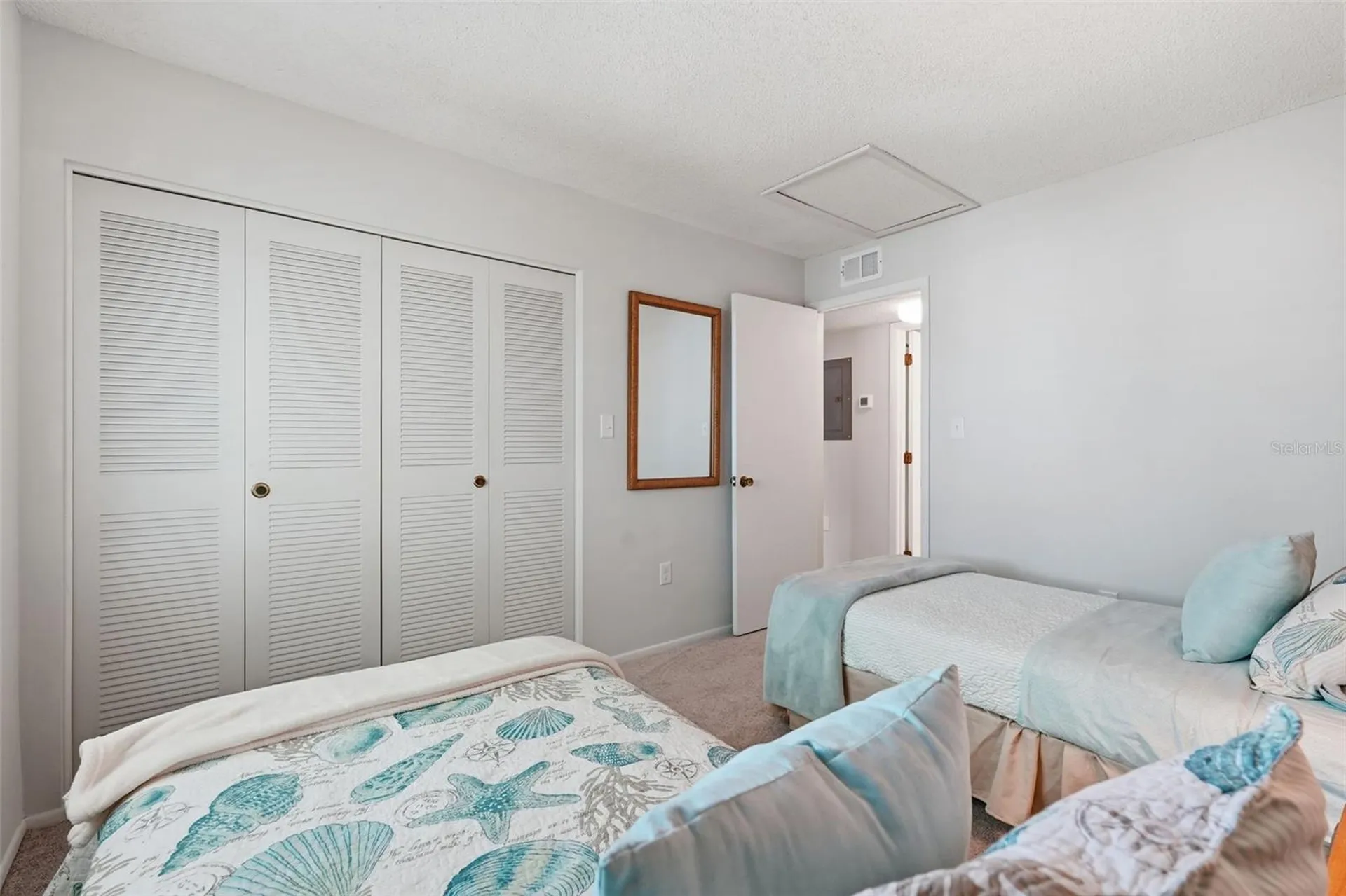 240 Cypress Lane Oldsmar FL 34677