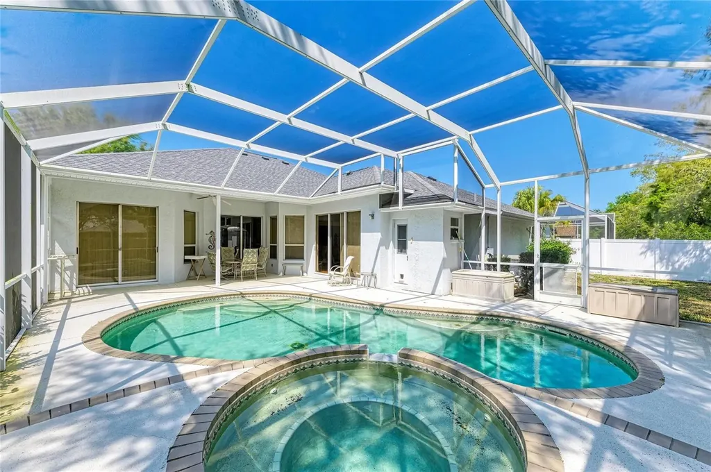 7604 52nd Terrace E Bradenton FL 34203