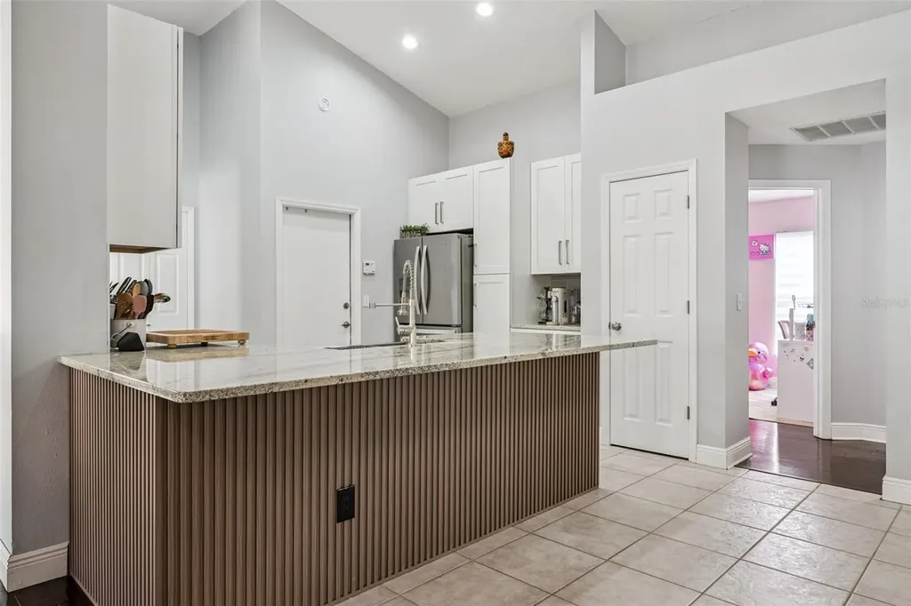 8128 Woodsworth Drive Orlando FL 32817