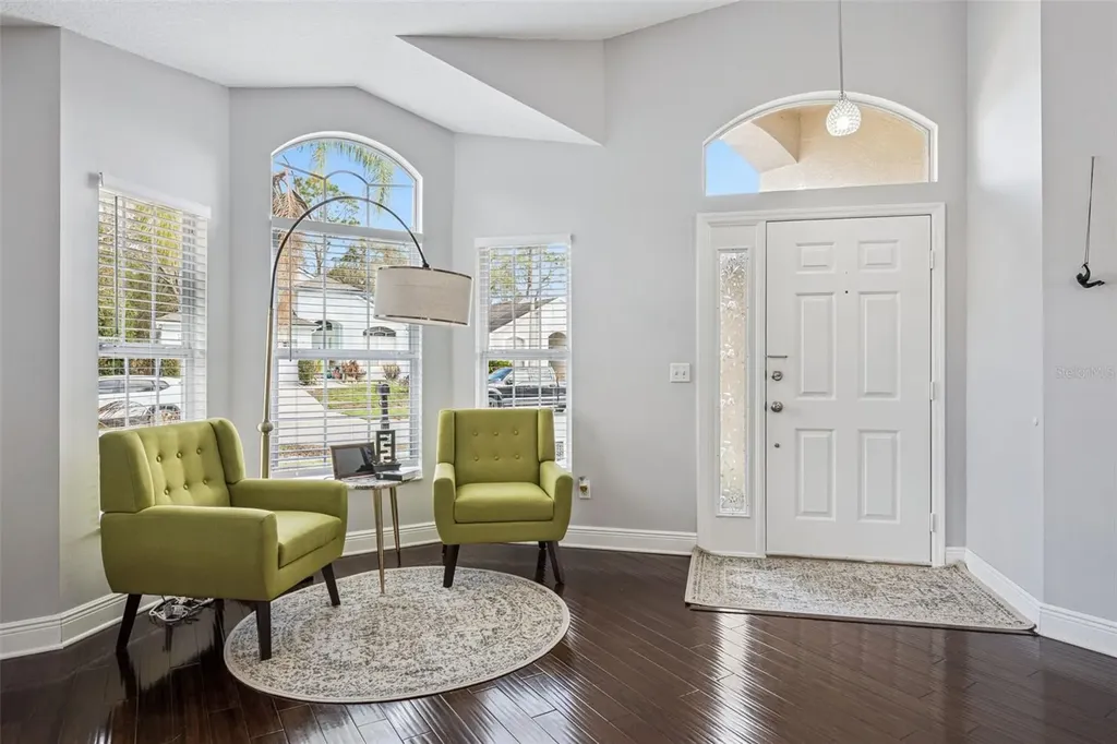 8128 Woodsworth Drive Orlando FL 32817