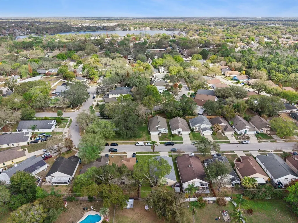 8128 Woodsworth Drive Orlando FL 32817