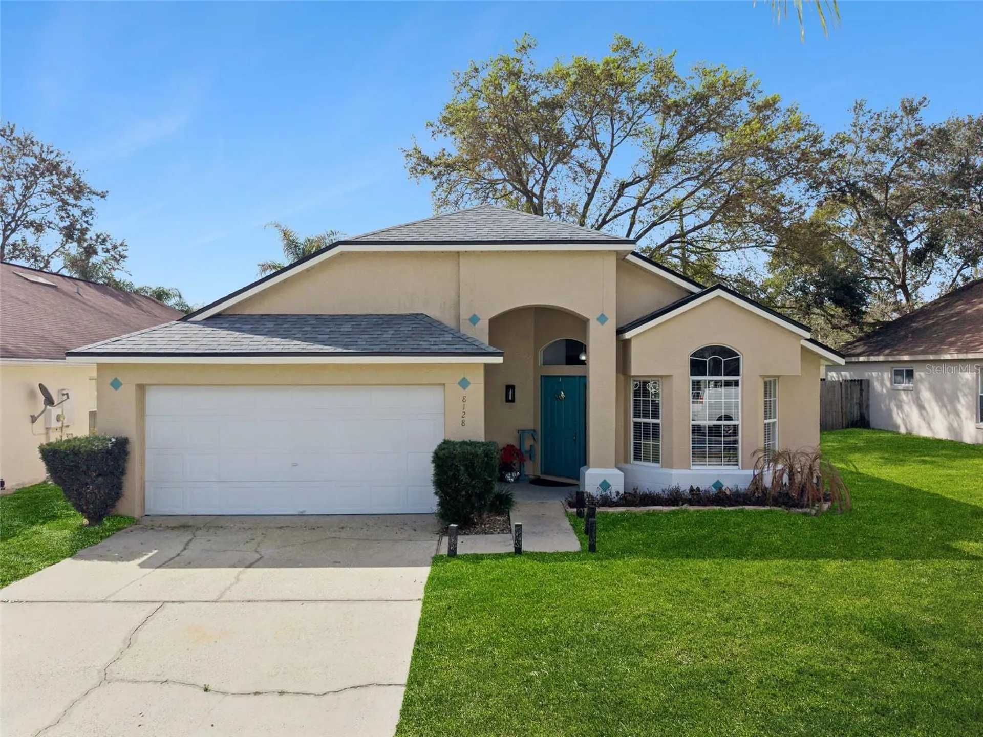 8128 Woodsworth Drive Orlando FL 32817