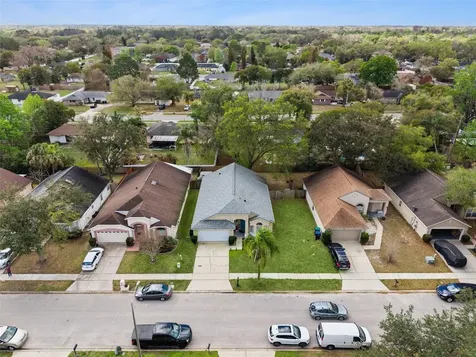 8128 Woodsworth Drive Orlando FL 32817