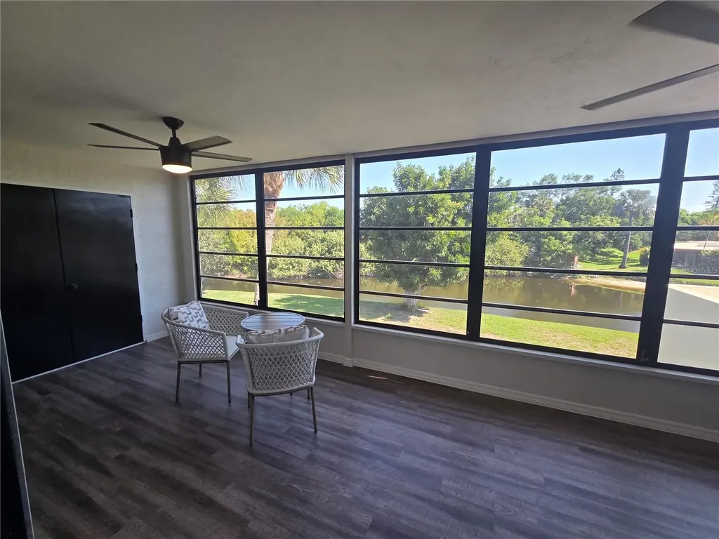 619 Spring Lakes Boulevard Bradenton FL 34210