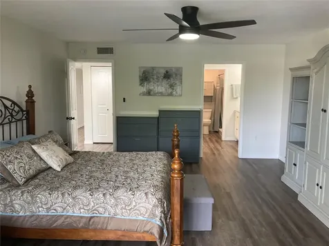 619 Spring Lakes Boulevard Bradenton FL 34210