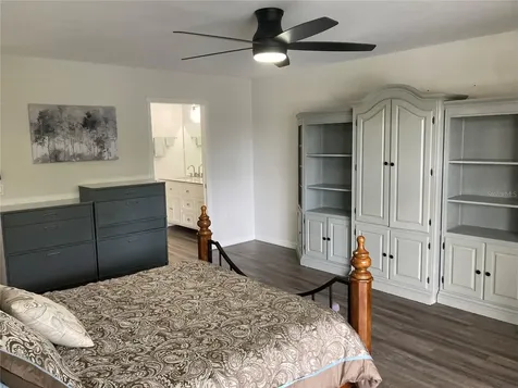 619 Spring Lakes Boulevard Bradenton FL 34210