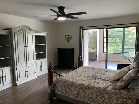 619 Spring Lakes Boulevard Bradenton FL 34210