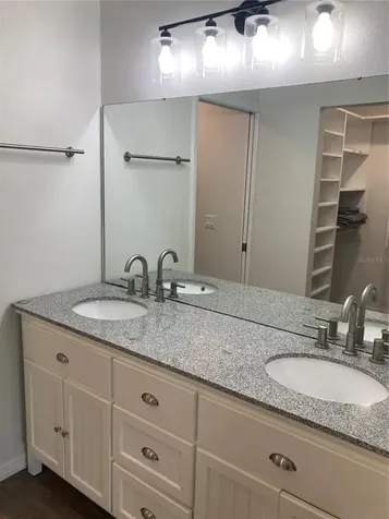 619 Spring Lakes Boulevard Bradenton FL 34210